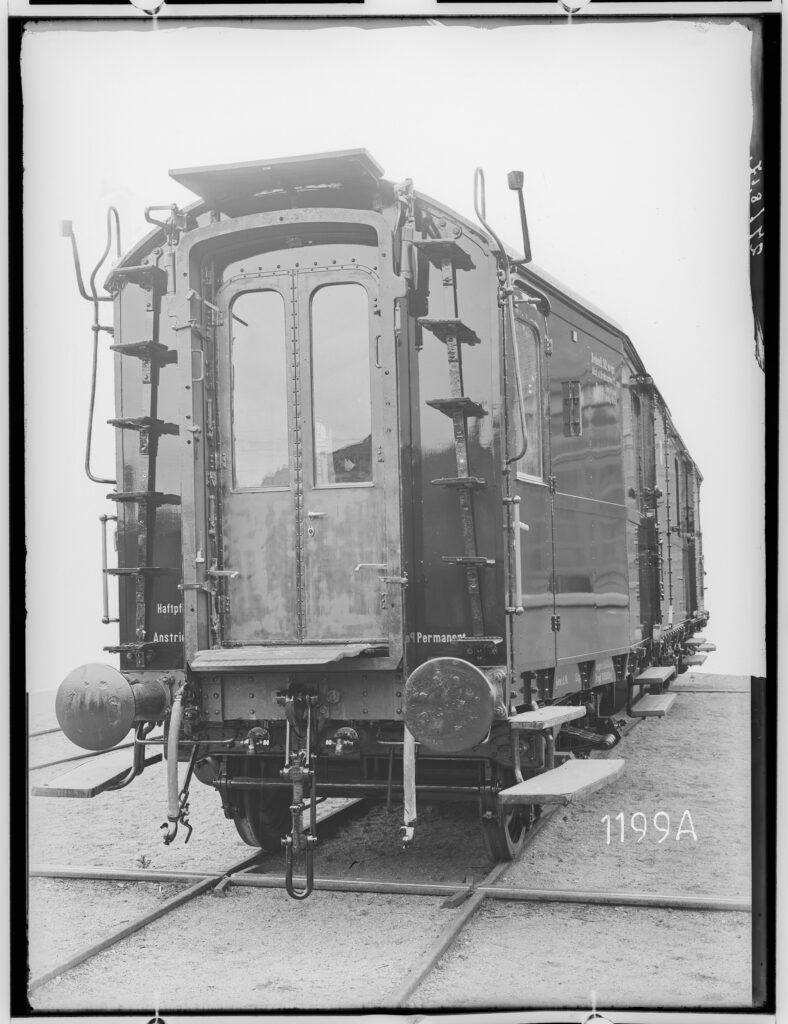 Werkaufnahme eines Packwagen Pw4Wü Pr 1917 in Görlitz Foto: Archiv Waggonfabrik Görlitz, Slg. Verkehrsmuseum Dresden gGmbH